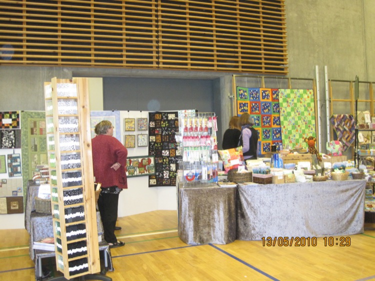 gal/Quiltefestival i Middelfart 2010/Butikker/QF 10 - Lis 037.JPG